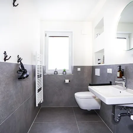 Lägenhet Kontor Fofftein, Whg 4 *